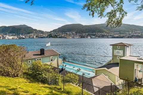 Apartment Dinbnb L 700m To Aquarium I 6th Floor And Elevator - Value For The Money *